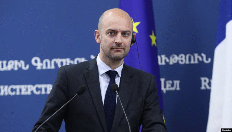 La France et l’Arménie vont officialiser leur « partenariat stratégique »
